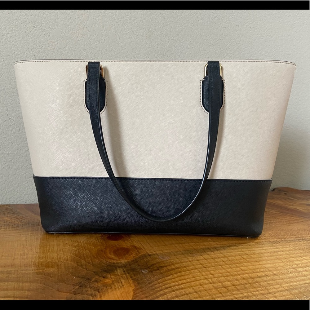 Kate Spade satchel - Picture 4 of 9